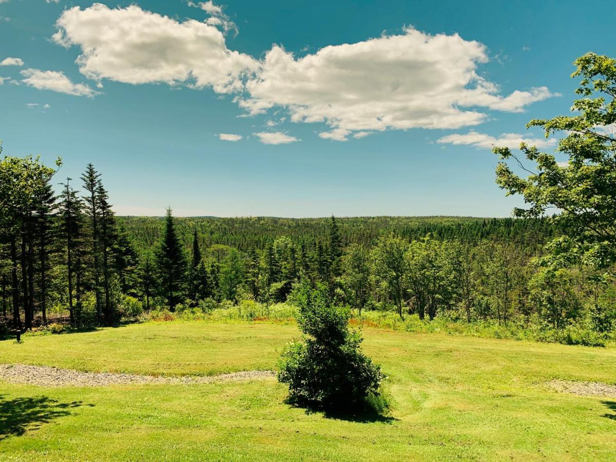 Eagle Valley Cottages Queensport Extérieur photo