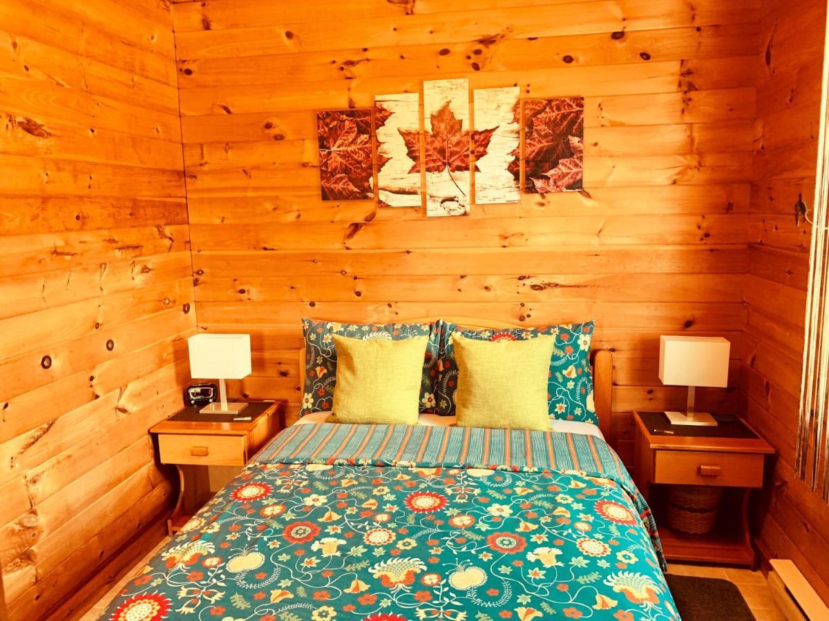 Eagle Valley Cottages Queensport Extérieur photo
